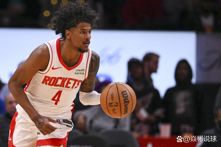 葡萄牙11月大名单：C罗领衔，菲利克斯、莱奥、B费在列（葡萄牙公布11月国家队名单：C罗领衔，菲利克斯、莱奥、B费入选）