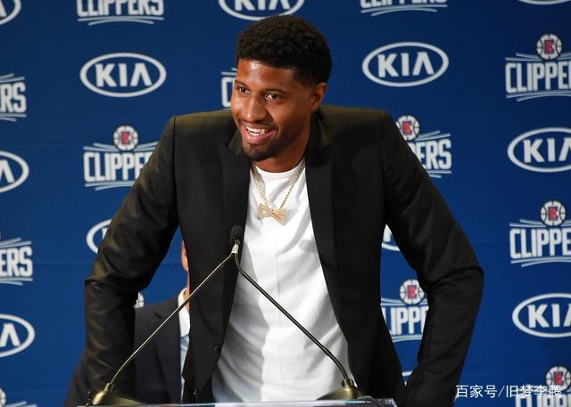 外媒：马赛和国米争18岁中卫布拉尼米尔，哈伊杜克要价600万欧（哈伊杜克为18岁中卫布拉尼米尔标价600万欧，马赛与国米展开争夺）