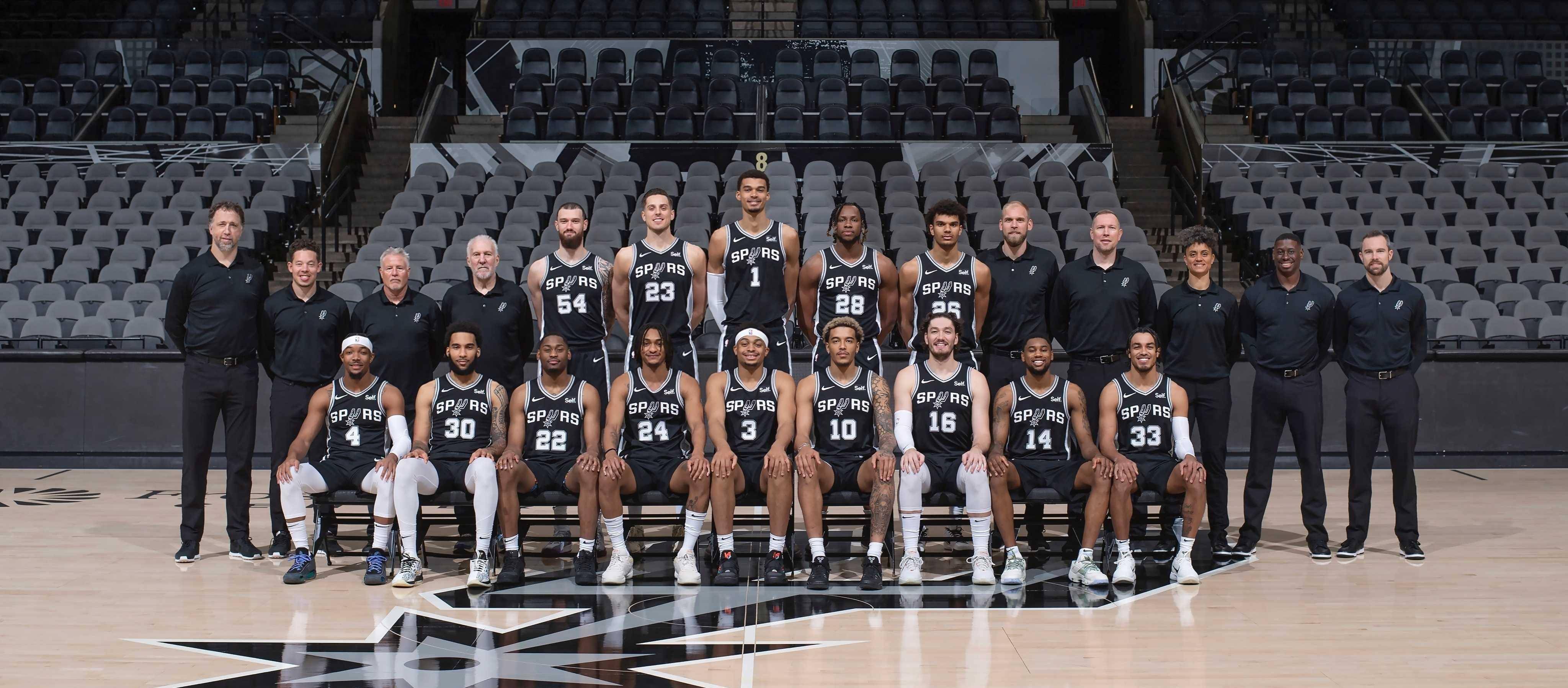 米体：尤里奇帅位岌岌可危，帕拉迪诺、莫塔和曼奇尼是候选者（米体：尤里奇帅位不稳，帕拉迪诺、莫塔、曼奇尼进入候选名单）