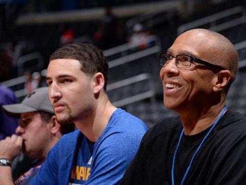 足球国足文化日活动引广泛关注（国足文化日活动备受瞩目）