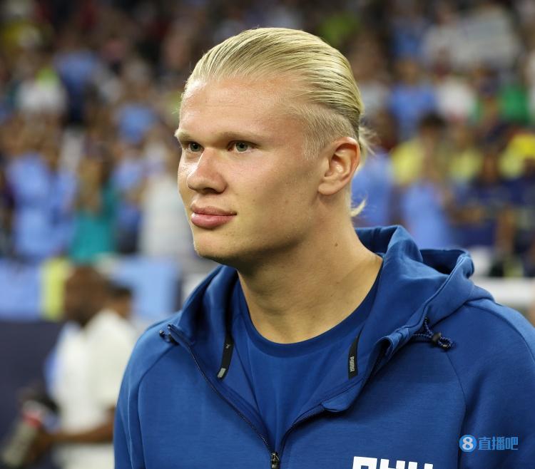 拜仁德甲霸主地位持续巩固（拜仁德甲统治地位愈发稳固）